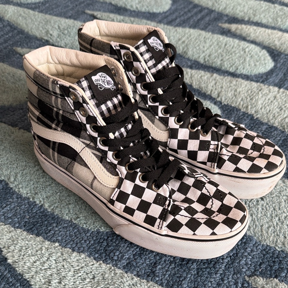 Vans SK8-Hi platform , Patchwork Checkerboard / Plaid 
Men’s 7, Women’s 8.5